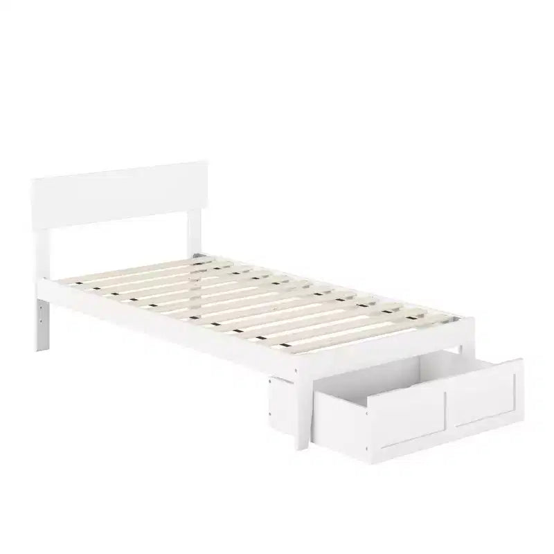 Letto a piattaforma con cassetto a pedale