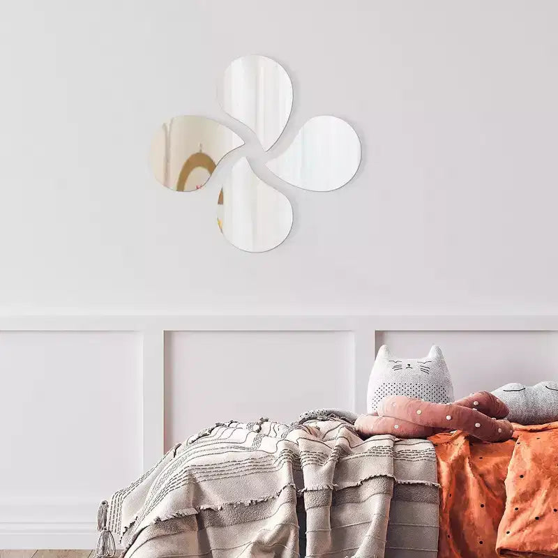 Set di 4 piccoli specchi decorativi autoadesivi - Disponibili in 8 forme uniche