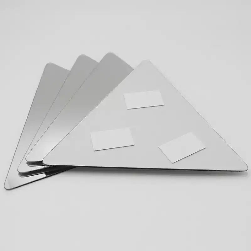 Set di 4 piccoli specchi decorativi autoadesivi - Disponibili in 8 forme uniche
